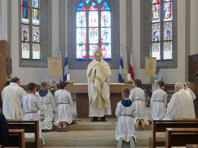 Johanniprozession mit Ehrenamtsfest (© Karl-Franz Thiede)